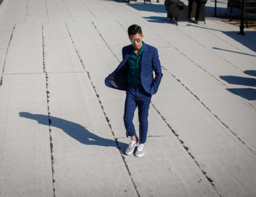 how to wear a suit with sneakers