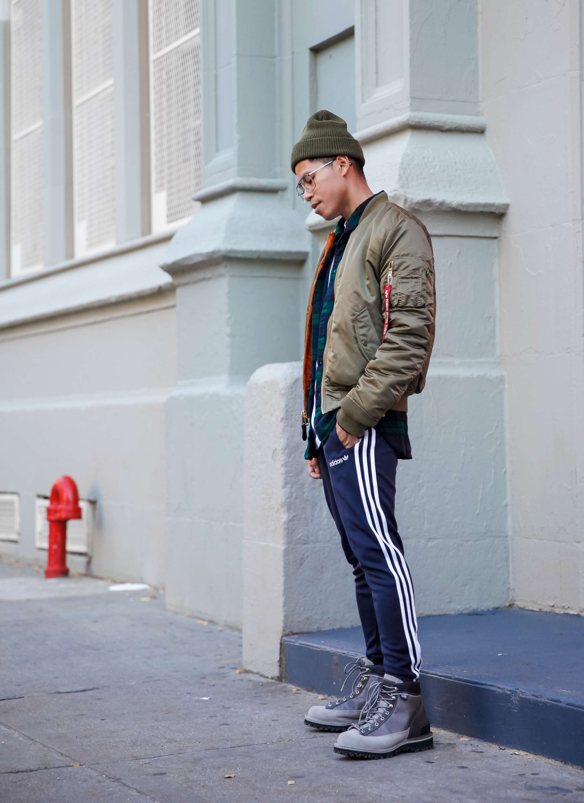 how to wear a green bomber jacket street style