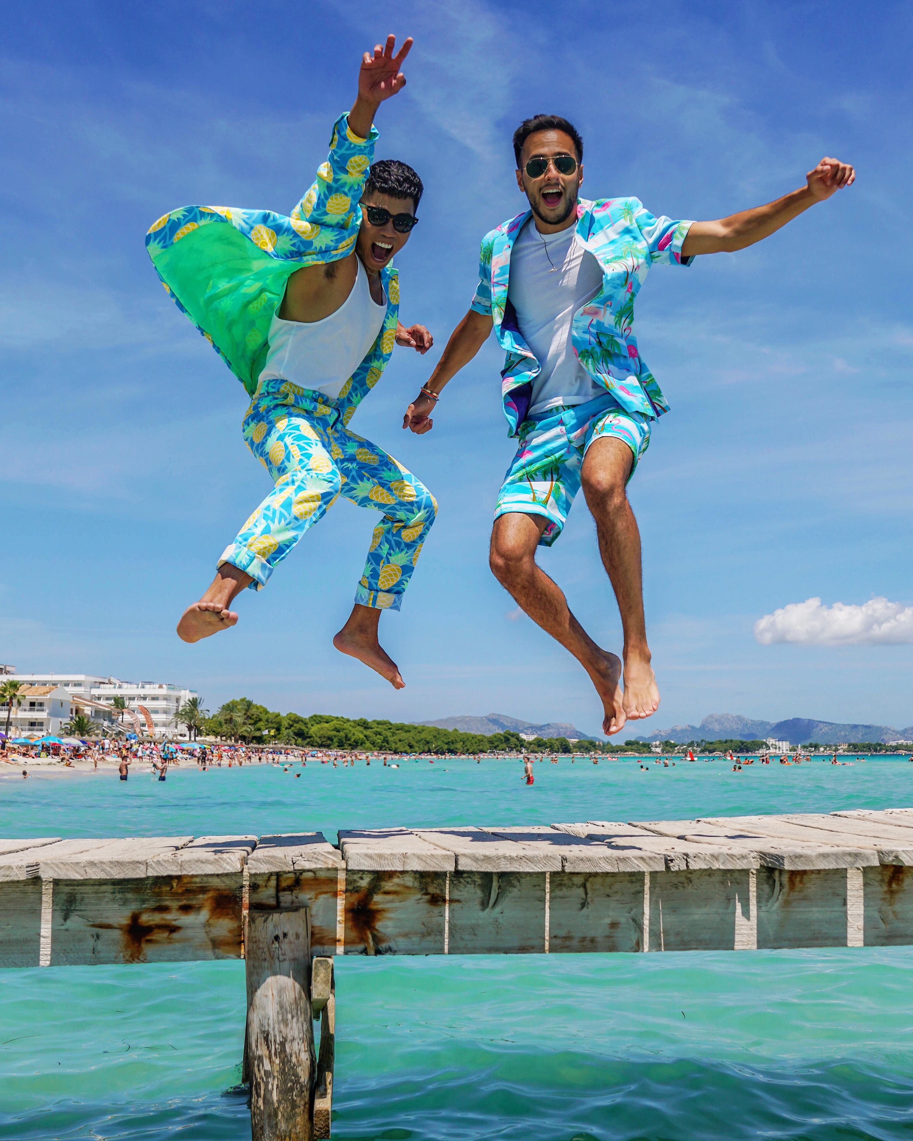 men's printed summer suit with opposuits streetstyle blogger