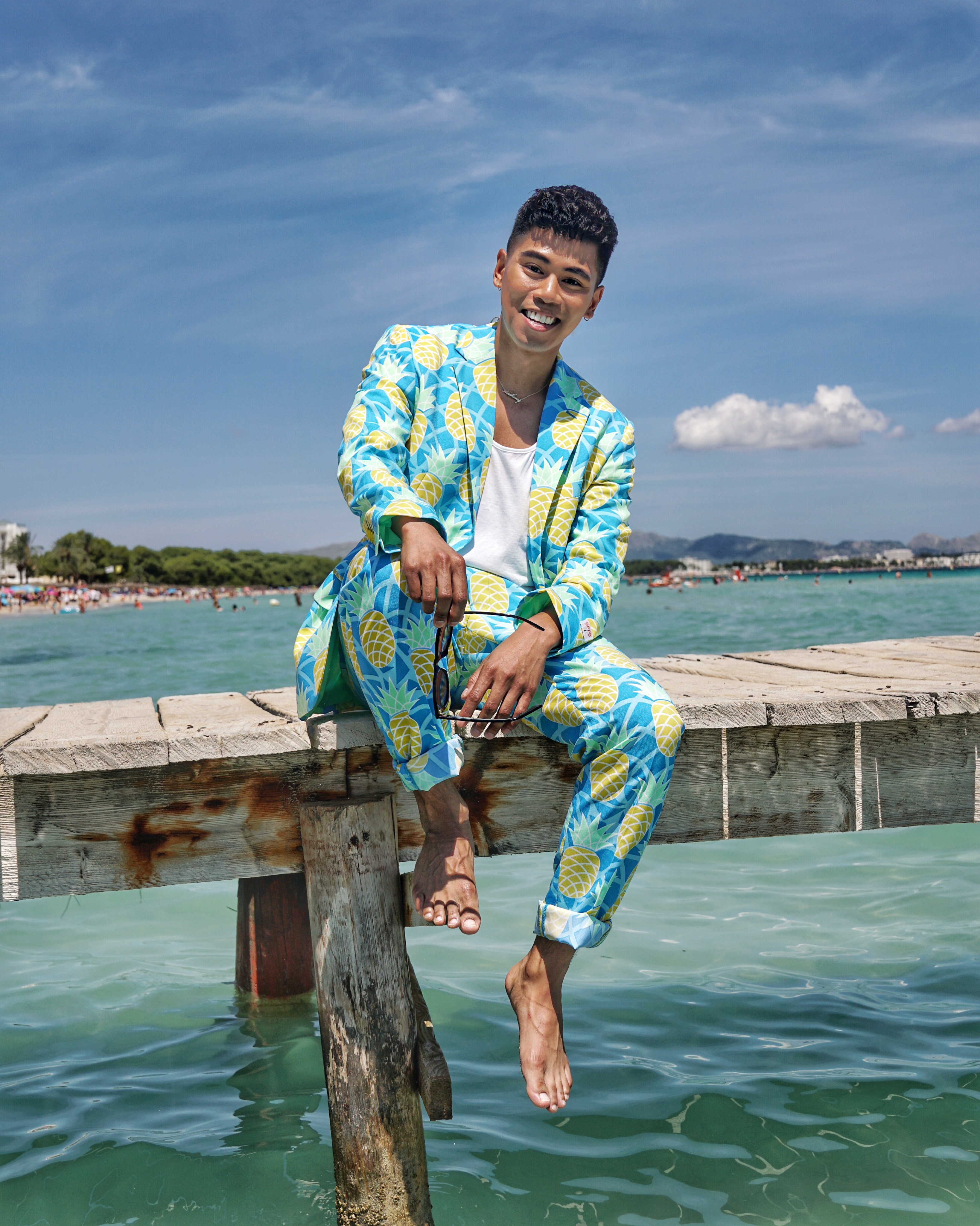 men's printed summer suit with opposuits streetstyle blogger